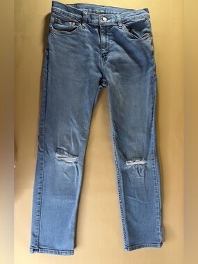 Levi's Men's Light Blue Skinny Jeans with Knee Rips